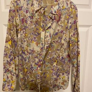 Coldwater Creek No Iron LS Button Up Blouse Size Med. Excellent condition